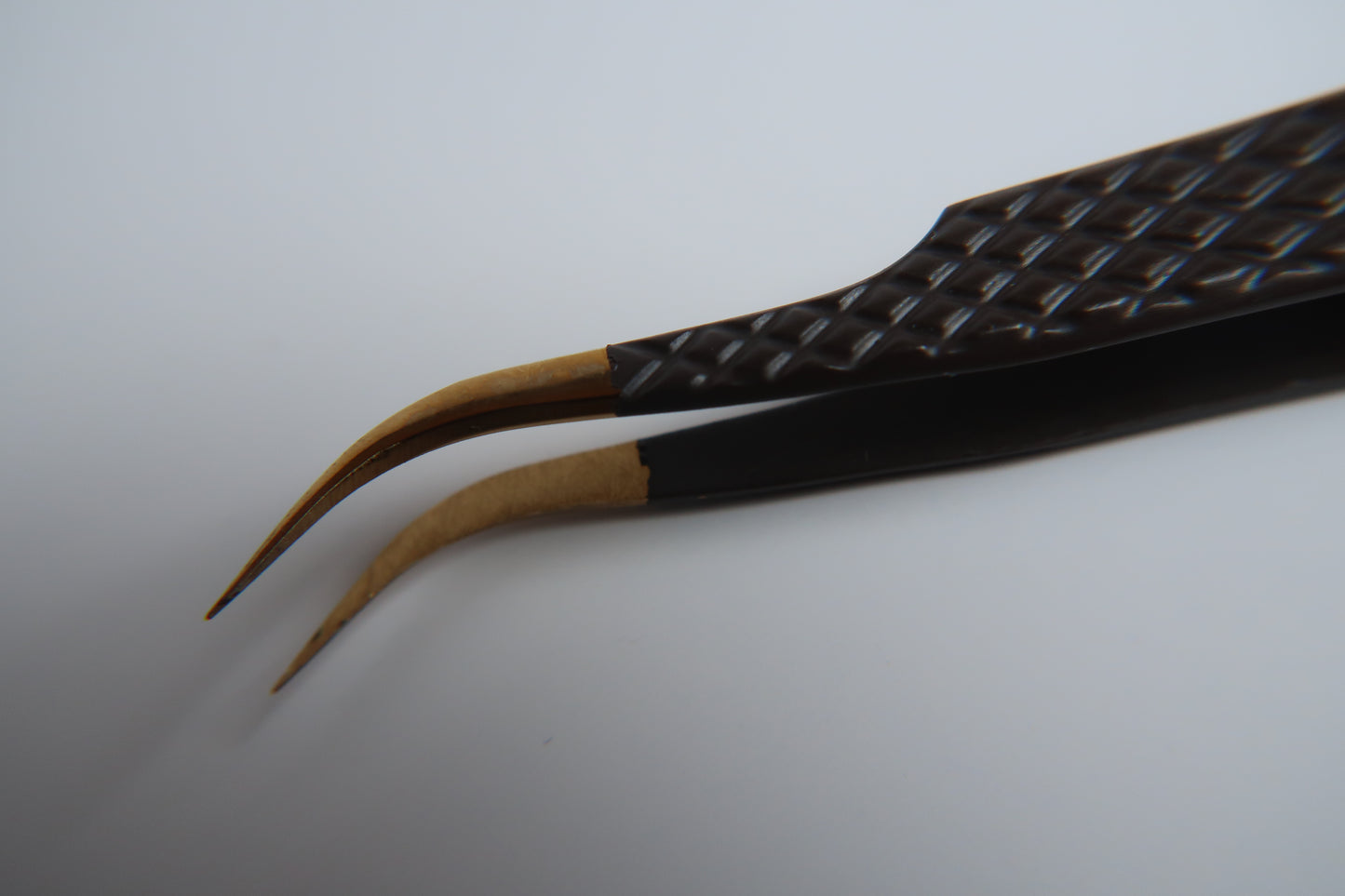 CAFECITO TWEEZERS | limited edition colors